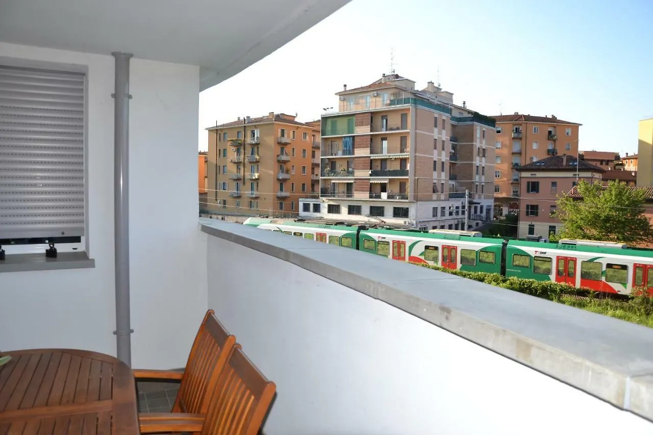 Apt. Acacia - Zona Ospedale Sant'Orsola E Fiera Bologna Bed & Breakfast